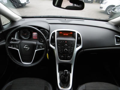 Opel Astra 1.4 Turbo Kombi Style Tempo.,Sthzg PDC AHK