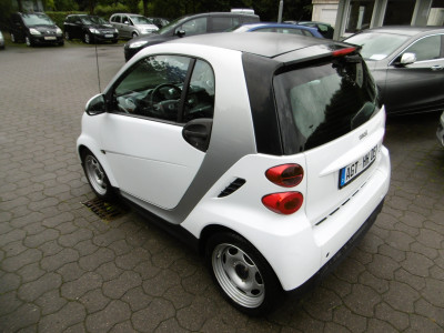 Smart ForTwo Aut. Klima Leder Servo Allwetterreifen