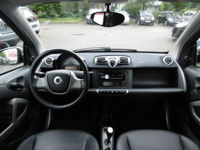 Smart ForTwo Aut. Klima Leder Servo Allwetterreifen