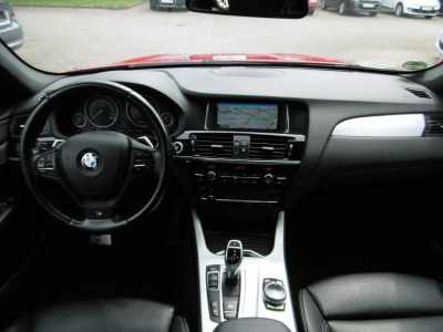 BMW X3 xDrive 30dA M-Paket Nav Pano Leder Xenon AHK 