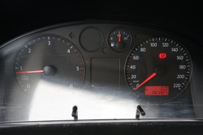 VW T5 Transporter Kasten 1.9 TDI |1.Hd| |8-fach b.|