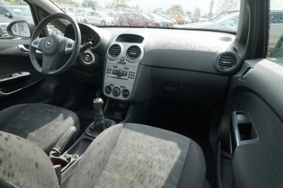 Opel Corsa D 1.2 Satellite |HU/AU NEU| |Bremsen NEU|