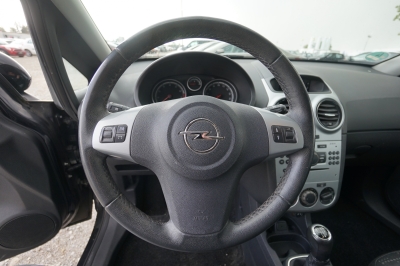 Opel Corsa D 1.2 Satellite |HU/AU NEU| |Bremsen NEU|