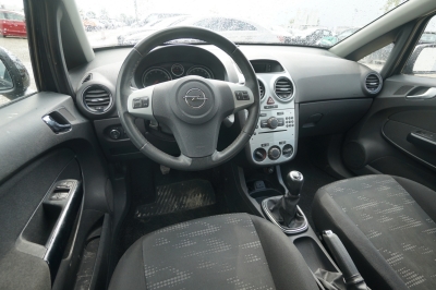 Opel Corsa D 1.2 Satellite |HU/AU NEU| |Bremsen NEU|