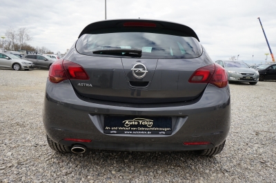 Opel Astra J 1.6 Turbo Aut. |Zahnriemen + Insp. NEU|