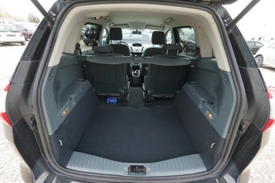 Ford Grand C-Max 1.6 TDCi Champions Edit. |Bluetooth|