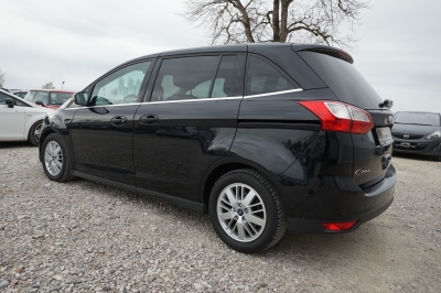 Ford Grand C-Max 1.6 TDCi Champions Edit. |Bluetooth|