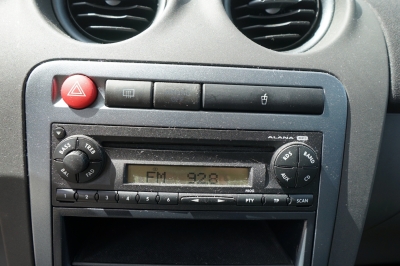 Seat Ibiza 1.4 16V Comfort Edit. |HU/AU NEU| |Klima|