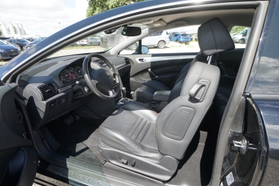 Peugeot 407 Coup&eacute; 3.0 V6 Platinum Aut. |Leder| |Xenon|