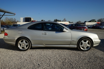 Mercedes-Benz CLK 320 Coupe Avantgarde AMG Sport |Leder|