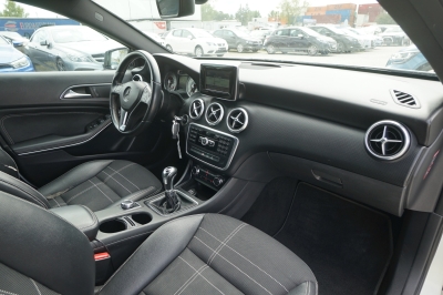 Mercedes-Benz A180 BlueEfficiency |Bi-Xenon| |Bluetooth| |EU6|