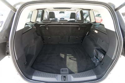 Ford Kuga 2.0 TDCi 4x4 Individual Aut. |ZR+WP NEU!!!|