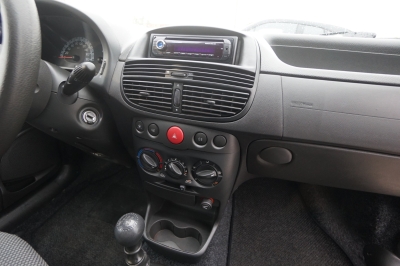 Fiat Punto 1.2 8V |HU/AU NEU| |89.433 km| |Allwetter|