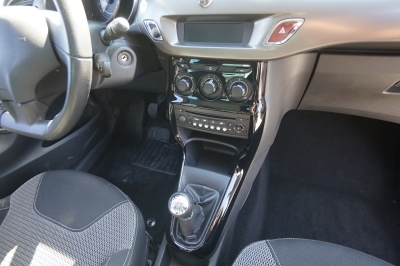 Citroen C3 1.2 Selection |Bluetooth| |Einparkhilfe|