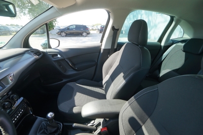 Citroen C3 1.2 Selection |Bluetooth| |Einparkhilfe|