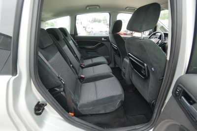 Ford C-Max 1.8 Ghia |AHK| |HU/AU NEU| |Tempomat|