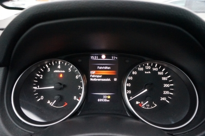 Nissan Qashqai N-Connecta |Panorama| |Rückfahrcamera|