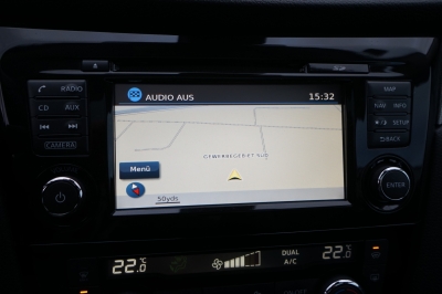 Nissan Qashqai N-Connecta |Panorama| |Rückfahrcamera|