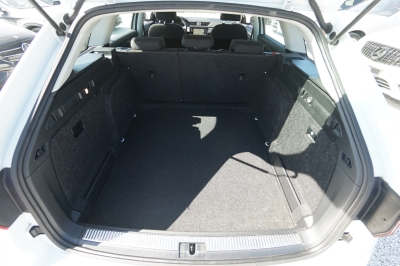 Skoda Superb Combi 1.4 TSI Active DSG |CarPlay| |Navi|