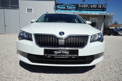 Skoda Superb Combi 1.4 TSI Active DSG |CarPlay| |Navi|