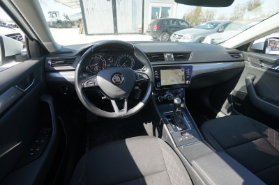 Skoda Superb Combi 1.4 TSI Active DSG |CarPlay| |Navi|