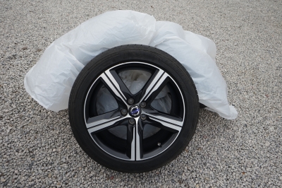 Volvo V60 D6 AWD Twin Engine Momentum R-Design Hybrid