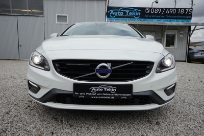 Volvo V60 D6 AWD Twin Engine Momentum R-Design Hybrid