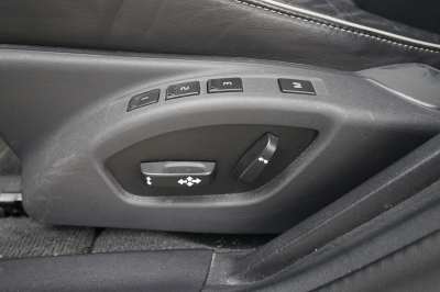 Volvo V60 D6 AWD Twin Engine Momentum R-Design Hybrid