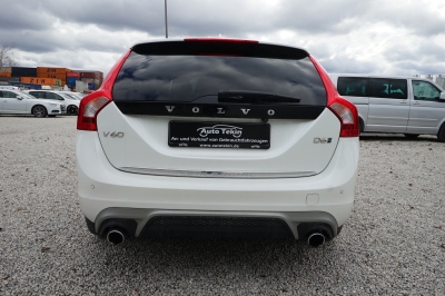 Volvo V60 D6 AWD Twin Engine Momentum R-Design Hybrid