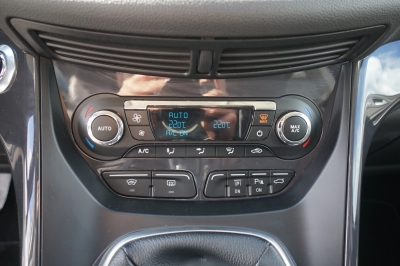 Ford Kuga 2.0 TDCi 4x4 Titanium |Winter-Paket| |LED|