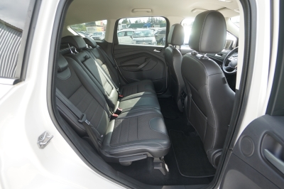 Ford Kuga 2.0 TDCi 4x4 Titanium |Winter-Paket| |LED|