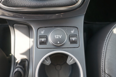 Ford Kuga 2.0 TDCi 4x4 Titanium |Winter-Paket| |LED|