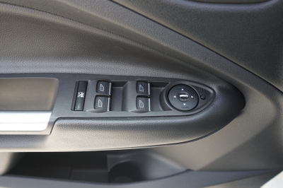 Ford Kuga 2.0 TDCi 4x4 Titanium |Winter-Paket| |LED|