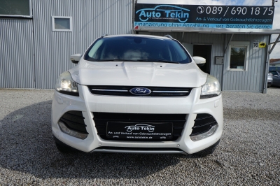 Ford Kuga 2.0 TDCi 4x4 Titanium |Winter-Paket| |LED|