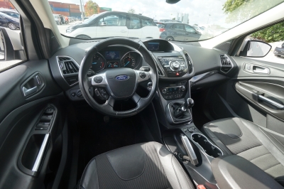 Ford Kuga 2.0 TDCi 4x4 Titanium |Winter-Paket| |LED|