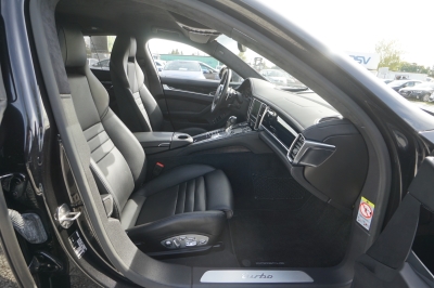Porsche Panamera Turbo |Sport-Chrono| |ACC| |LED| |PDCC|