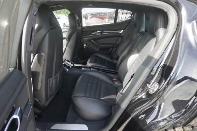 Porsche Panamera Turbo |Sport-Chrono| |ACC| |LED| |PDCC|