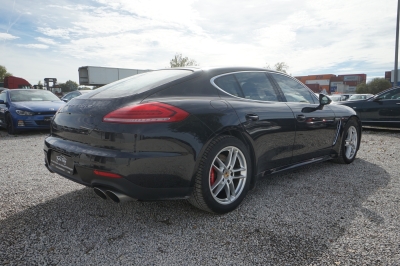 Porsche Panamera Turbo |Sport-Chrono| |ACC| |LED| |PDCC|