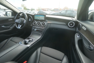 Mercedes-Benz C 300 Avantgarde 9G-Aut. |LED| |Park-Assistent|