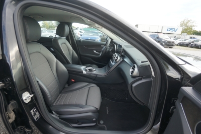Mercedes-Benz C 300 Avantgarde 9G-Aut. |LED| |Park-Assistent|
