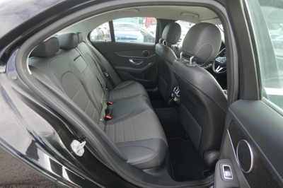 Mercedes-Benz C 300 Avantgarde 9G-Aut. |LED| |Park-Assistent|