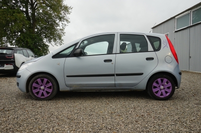 Mitsubishi Colt 1.1 Inform |Klima| |Allwetter| |HU:12/2026|