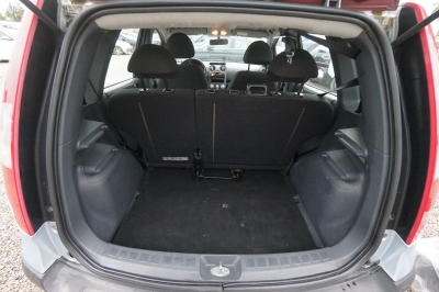 Mitsubishi Colt 1.1 Inform |Klima| |Allwetter| |HU:12/2026|