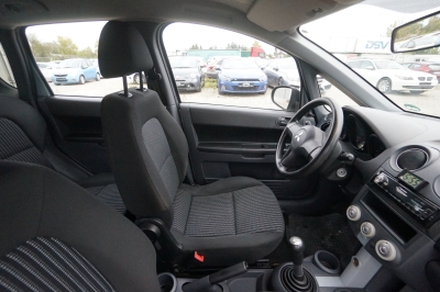 Mitsubishi Colt 1.1 Inform |Klima| |Allwetter| |HU:12/2026|