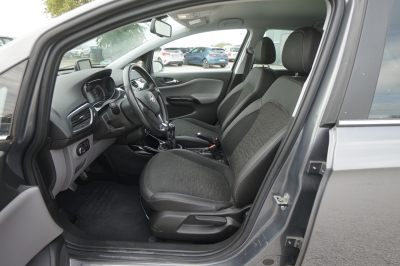 Opel Corsa E 1.4 Innovation |KD l&uuml;ckenlos| |Bi-Xenon|