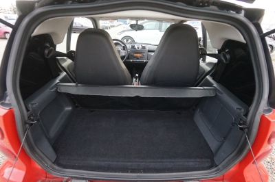 Smart ForTwo coupé 1.0 Basis |73.924 km| |Pano| |84 PS