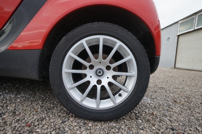 Smart ForTwo coupé 1.0 Basis |73.924 km| |Pano| |84 PS