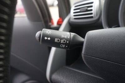 Smart ForTwo coupé 1.0 Basis |73.924 km| |Pano| |84 PS