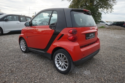 Smart ForTwo coupé 1.0 Basis |73.924 km| |Pano| |84 PS