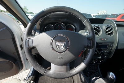 Dacia Duster 1.6 SCe Laureate |HU/AU NEU| |AHK|